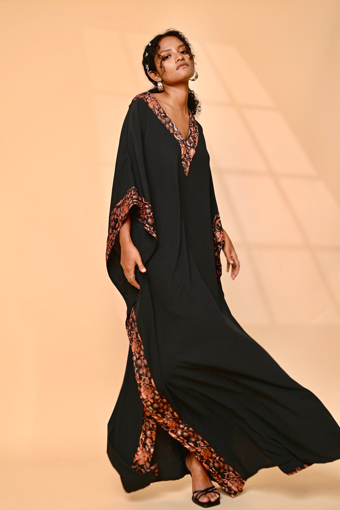 Onyx black kaftan with print detail